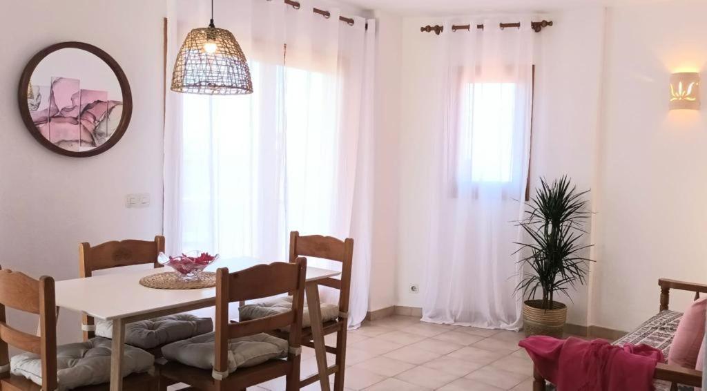 Apartamentos Can Salas Кала-Фігера Екстер'єр фото