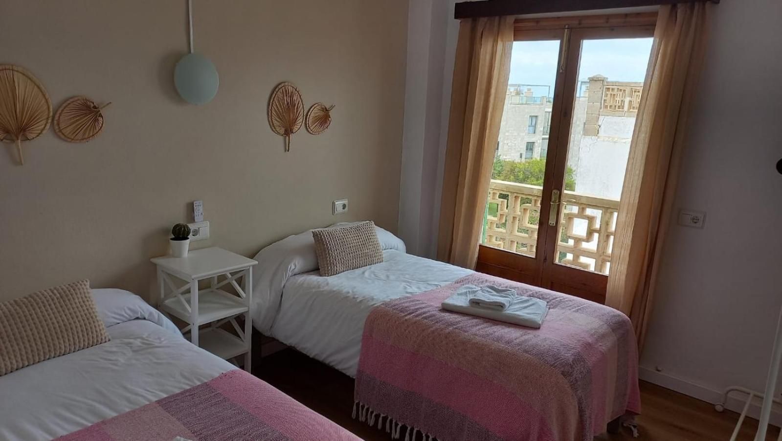 Apartamentos Can Salas Кала-Фігера Екстер'єр фото
